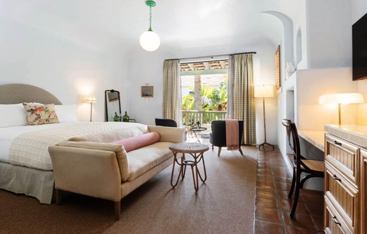 ホテル Palihouse サンタバーバラ エクステリア 写真
