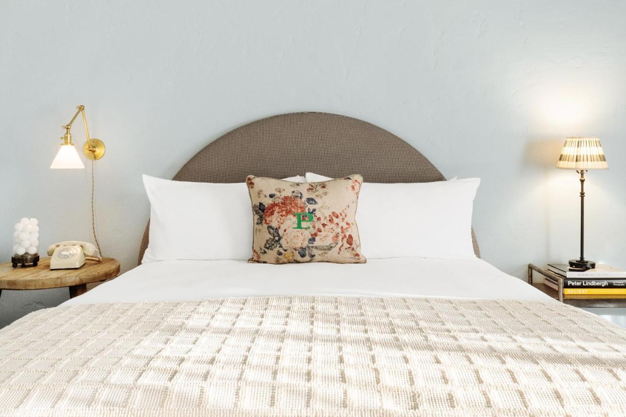 ホテル Palihouse サンタバーバラ エクステリア 写真