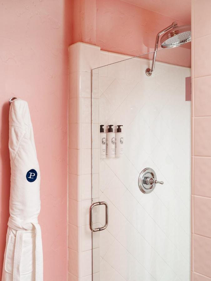 ホテル Palihouse サンタバーバラ エクステリア 写真