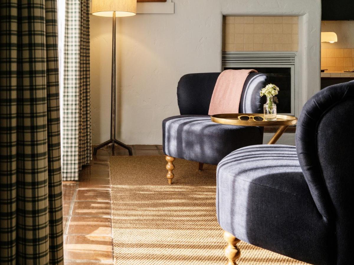 ホテル Palihouse サンタバーバラ エクステリア 写真