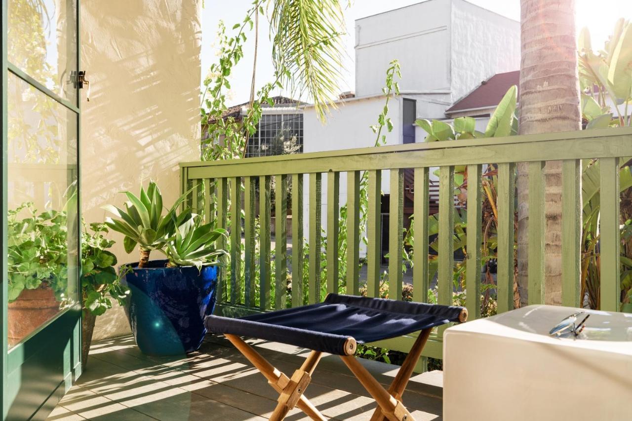 ホテル Palihouse サンタバーバラ エクステリア 写真
