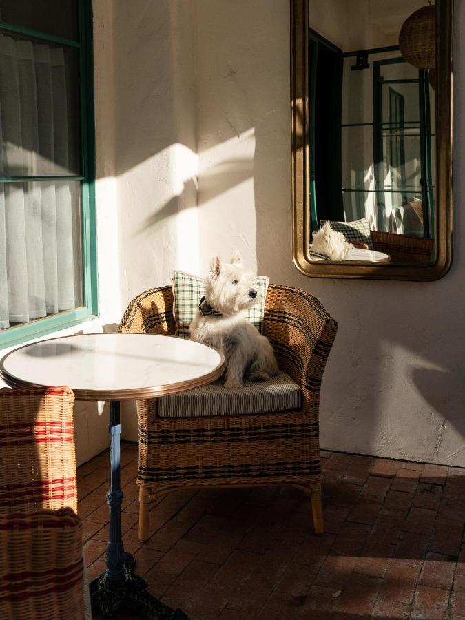 ホテル Palihouse サンタバーバラ エクステリア 写真