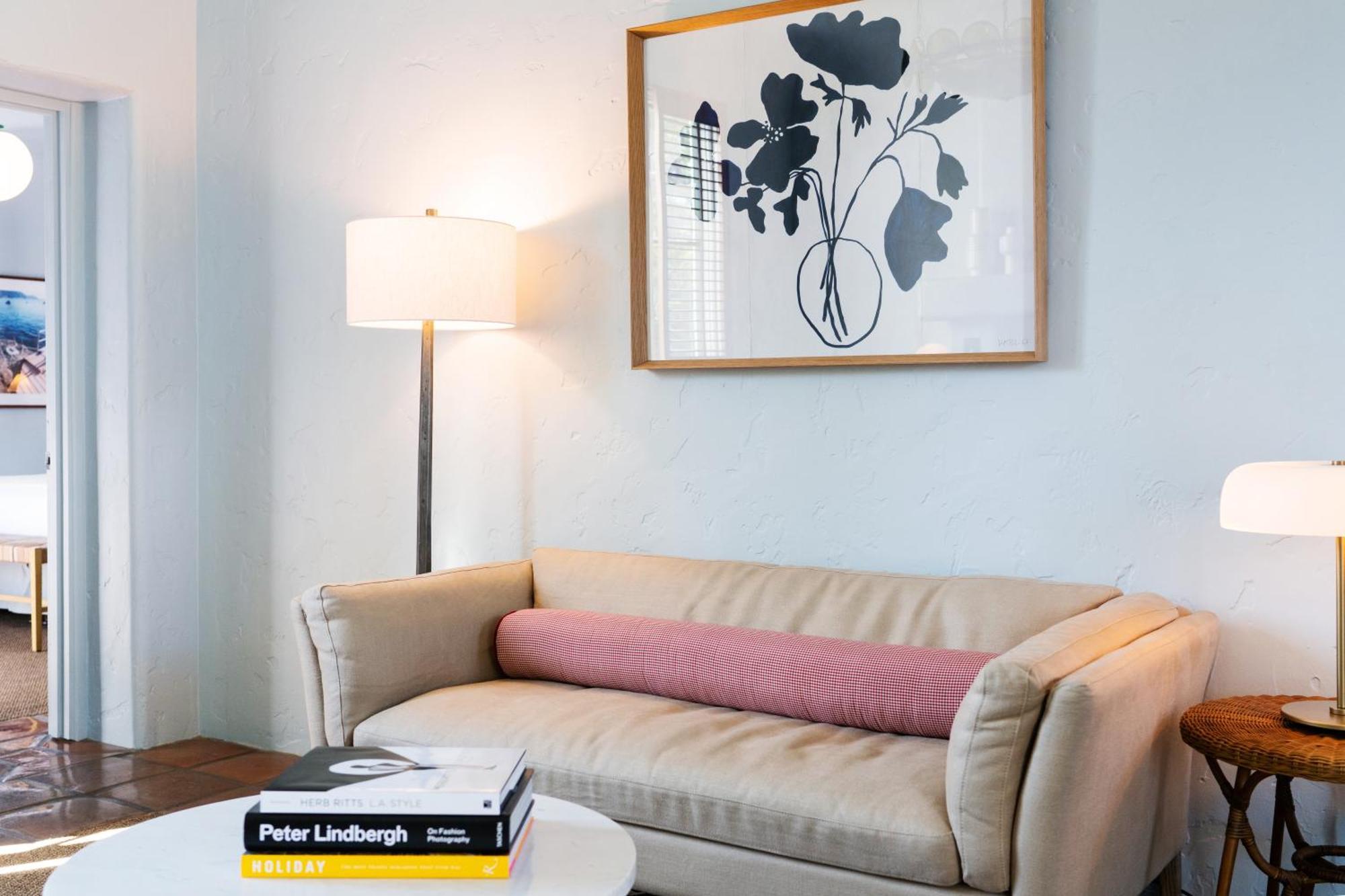 ホテル Palihouse サンタバーバラ エクステリア 写真